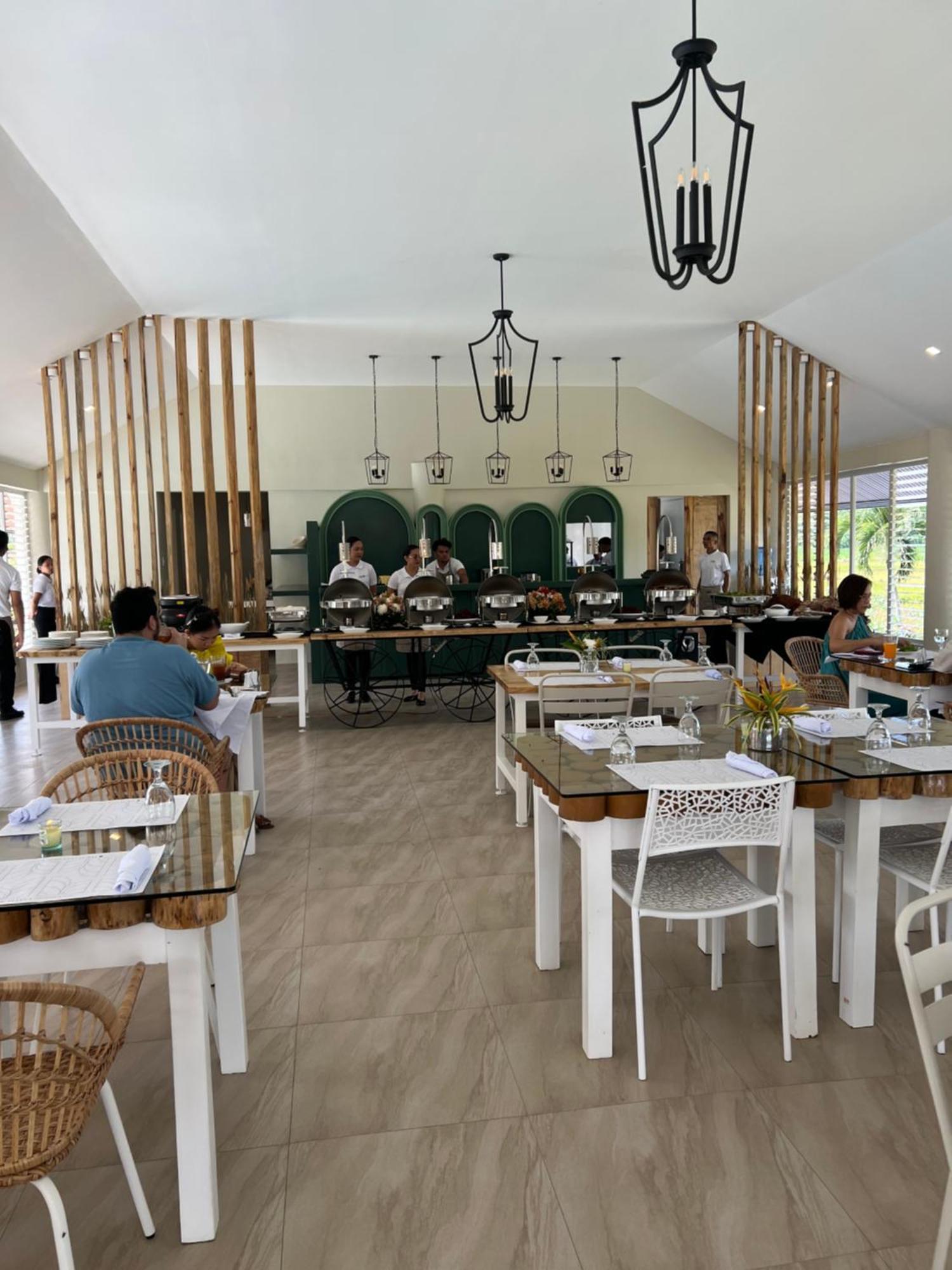 The Eliana Farm Resort And Villas Manolo Fortich Exterior photo